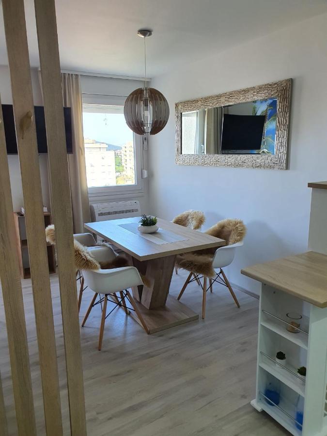 Ferienwohnung Ha'Alulu Split Exterior foto